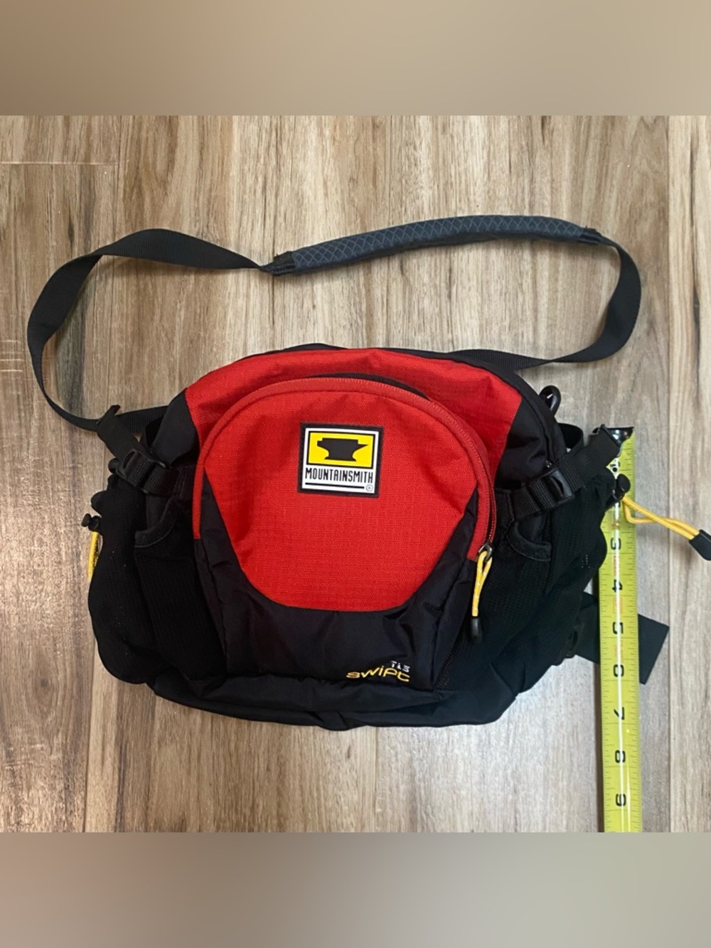 MOUNTAINSMITH SWIFT LUMBAR PACK FANNY CROSSBODY WAIST RED BLACK ONE SIZE UNISEX - Picture 5 of 12